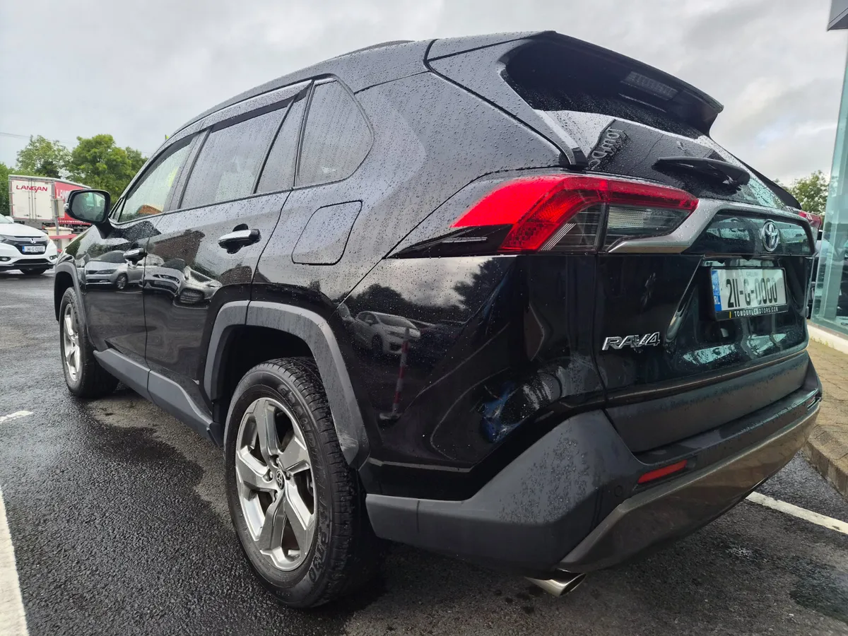 Toyota RAV4 2021 2.5L Petrol Hybrid Auto - Image 6