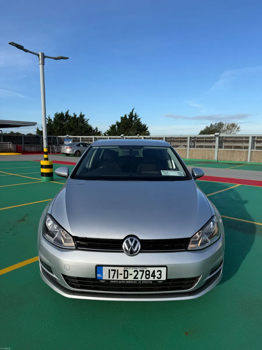 171 VW Golf 1.6 TDi AUTO - AMAZING CONDITIONS - Image 2