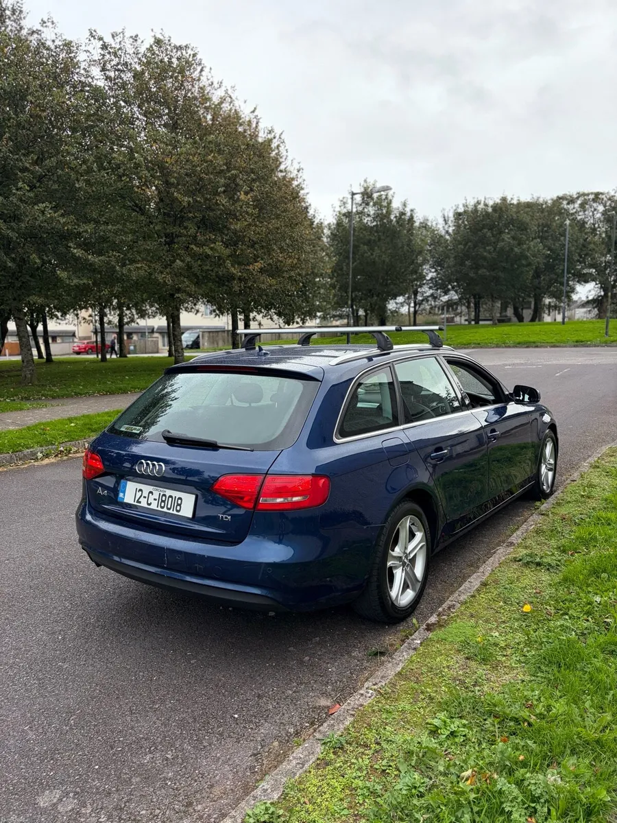 Audi A4 Estate, Automatic - Image 4