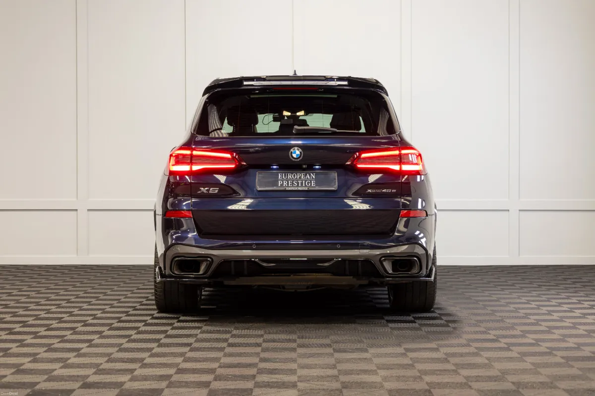 2020 BMW X5 X-Drive 45e M-Sport *Pan Roof - Image 5