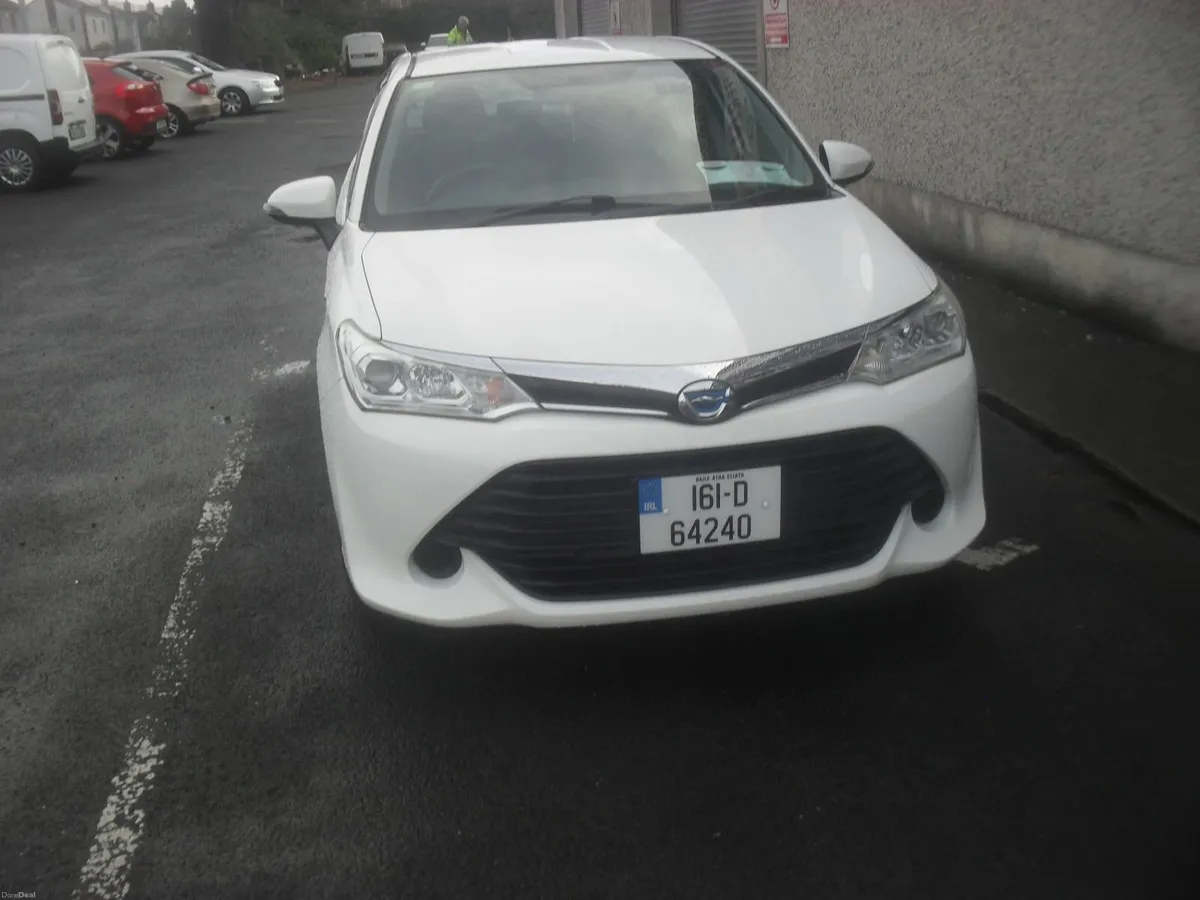 Toyota Corolla 2016 - Image 2