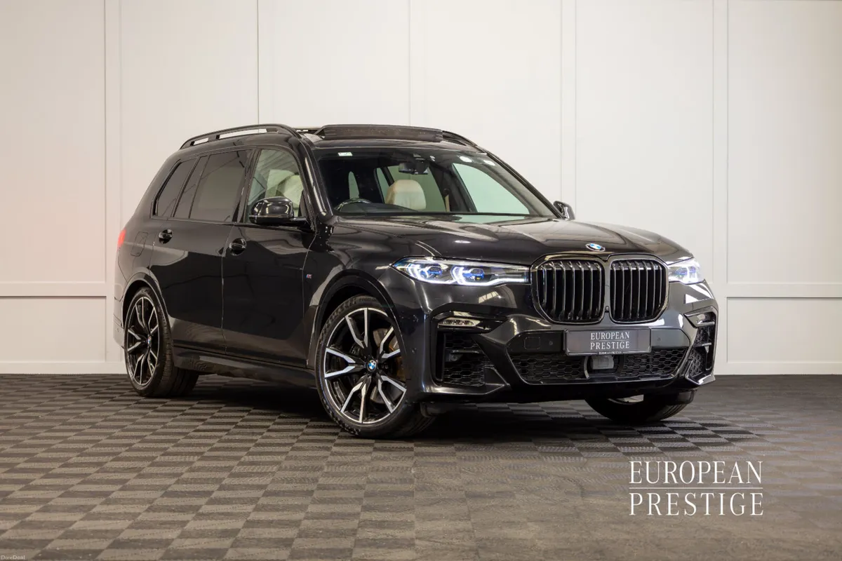 2022 BMW X7 X-Drive 40d M-Sport 2 Seat Commercial - Image 1