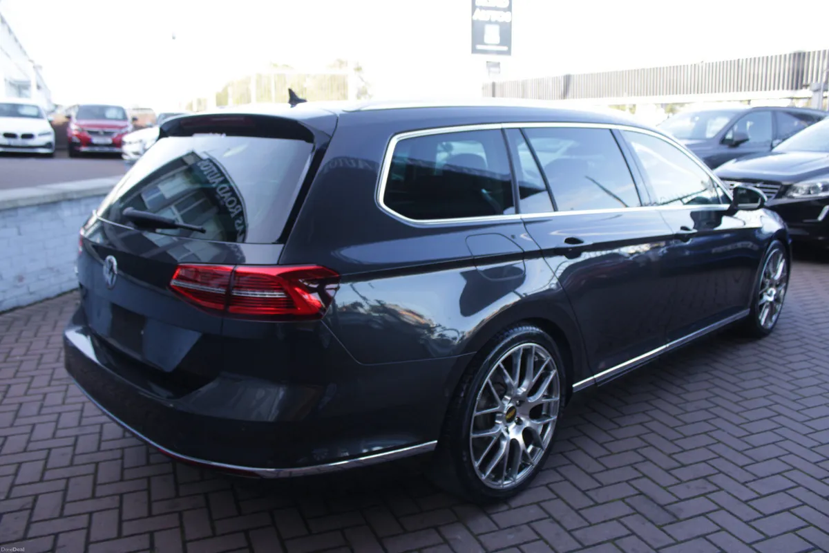 2018 VW PASSAT - Image 4