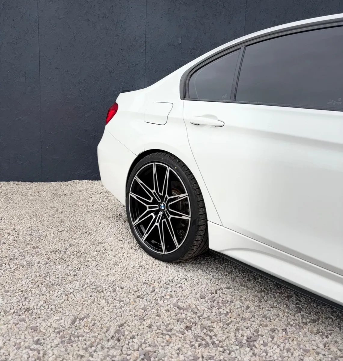 BMW 320i 2.0 M Sport Automatic Low KM 2017 - Image 3
