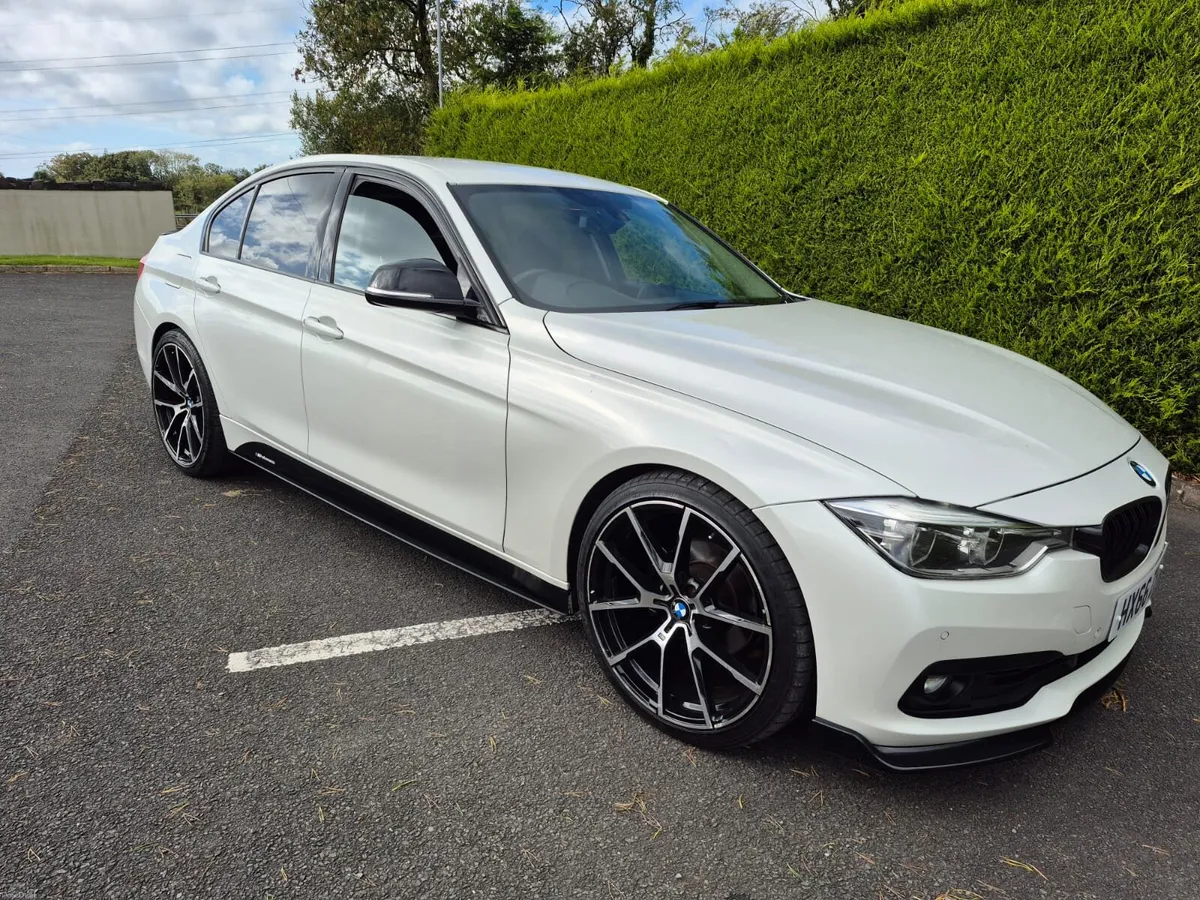 BMW 320d 2016 - Image 6