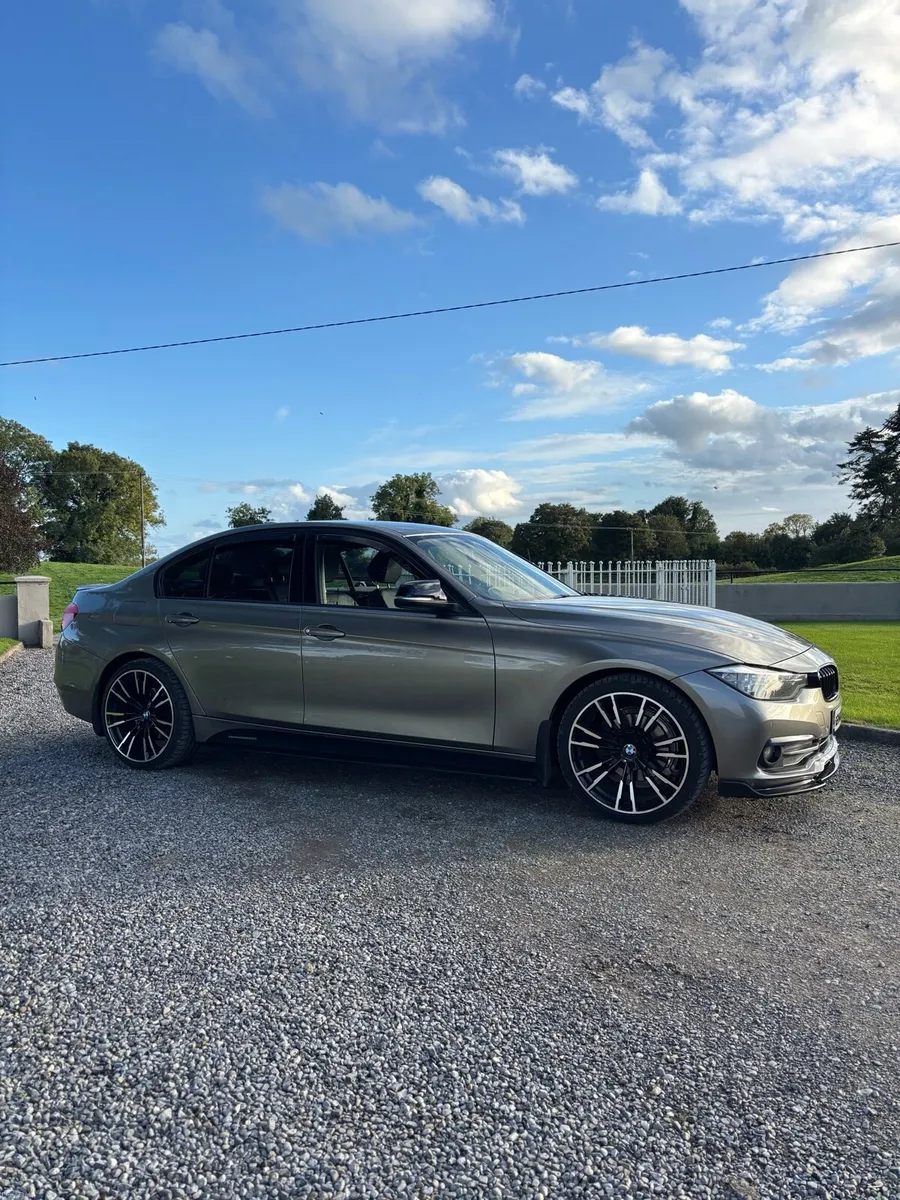 BMW 3 series f30 - Image 1