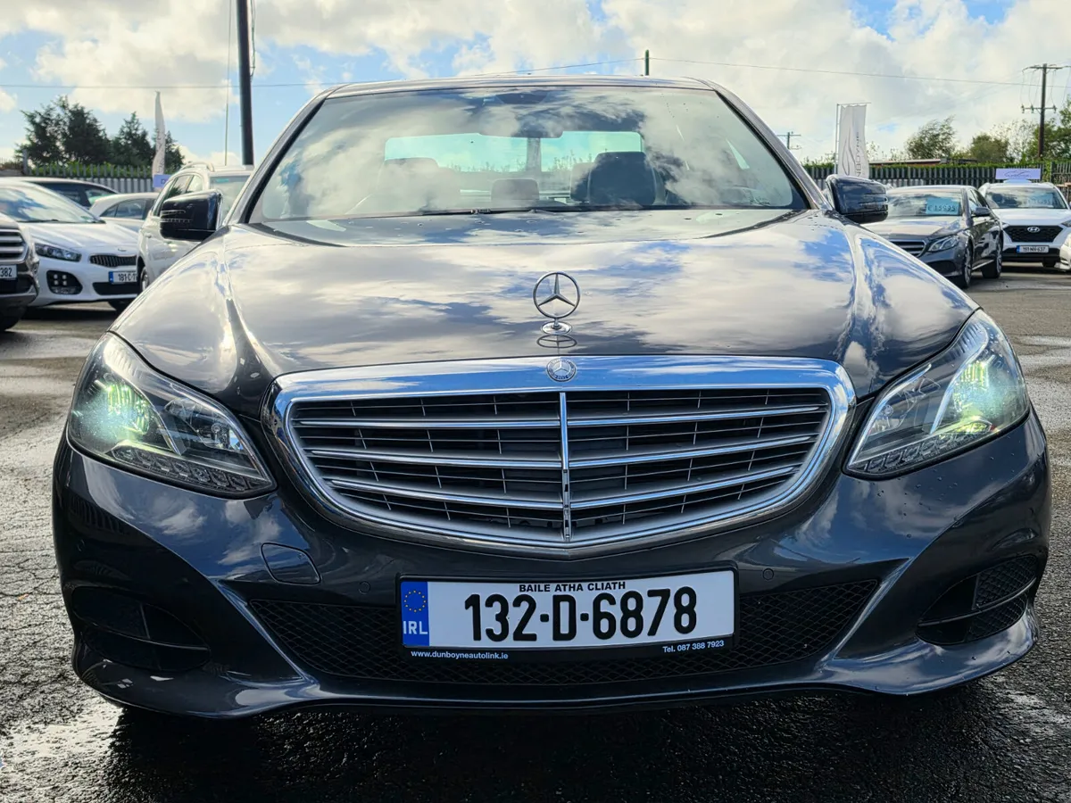 132 MERCEDES BENZ E200Cdi *CLEAN*AUTO* - Image 2