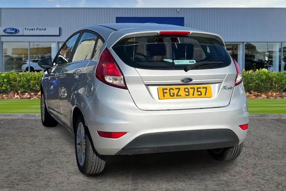 Ford Fiesta 1.0 EcoBoost Active 5dr - Image 2