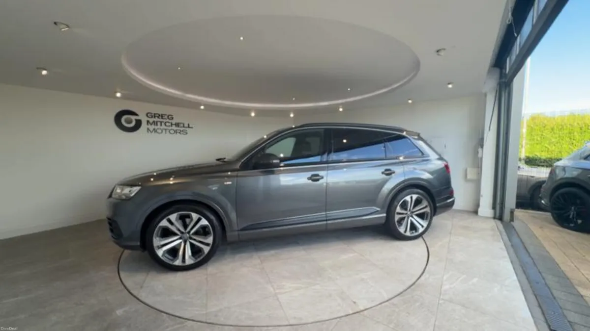 Audi Q7 50 TDI Quattro Black Edition 5dr Tiptronic - Image 5