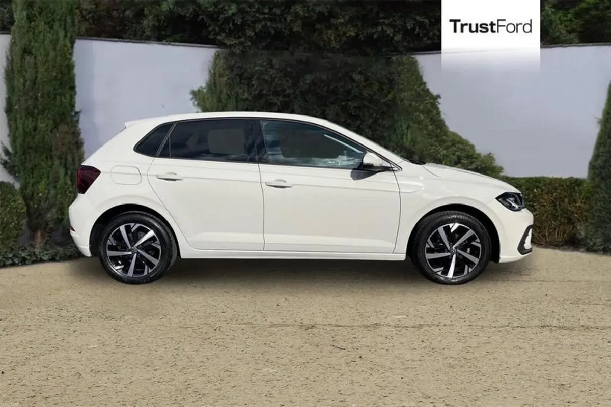 Volkswagen Polo 1.0 TSI Match Hatchback 5dr Petrol - Image 3