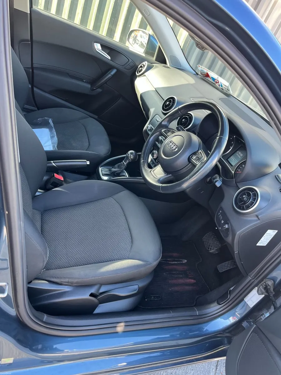 Audi A1 2016 - Image 6