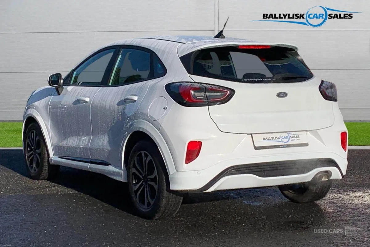 Ford Puma 1.0T 125PS ST-Line in Frozen White with - Image 2