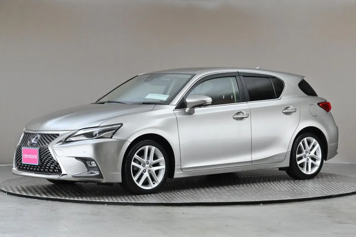Lexus CT 1.8 VVT-i HEV **MEMO LEATHER SEATS** - Image 4