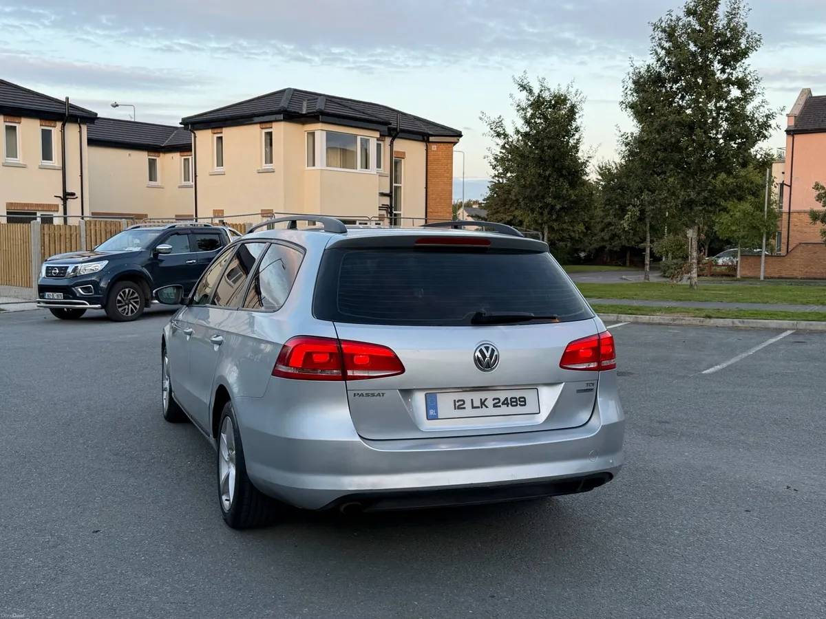 Image 4 of 10