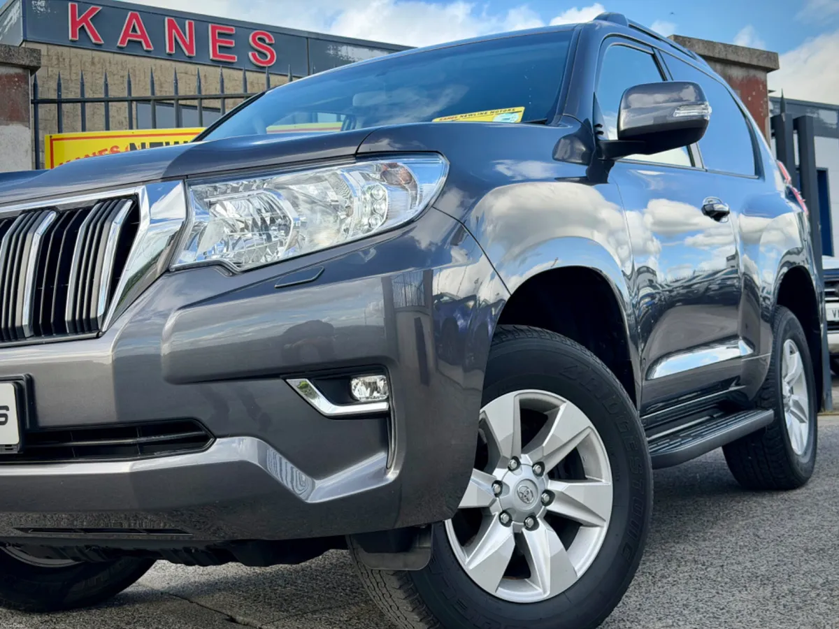 2024 Toyota Land Cruiser SWB!! 43KM!! LAST SWB!! - Image 3