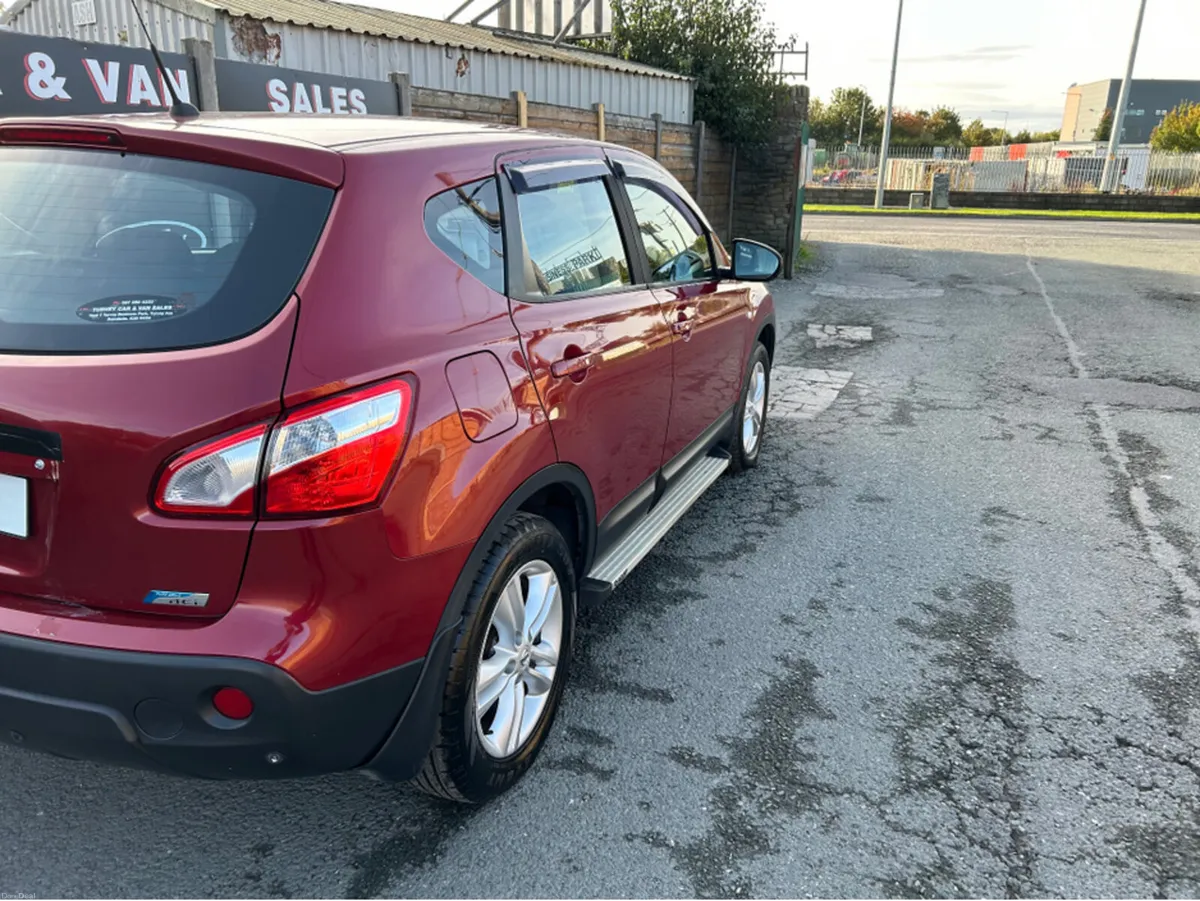 Nissan Qashqai 1.5 SV 5DR - Image 4