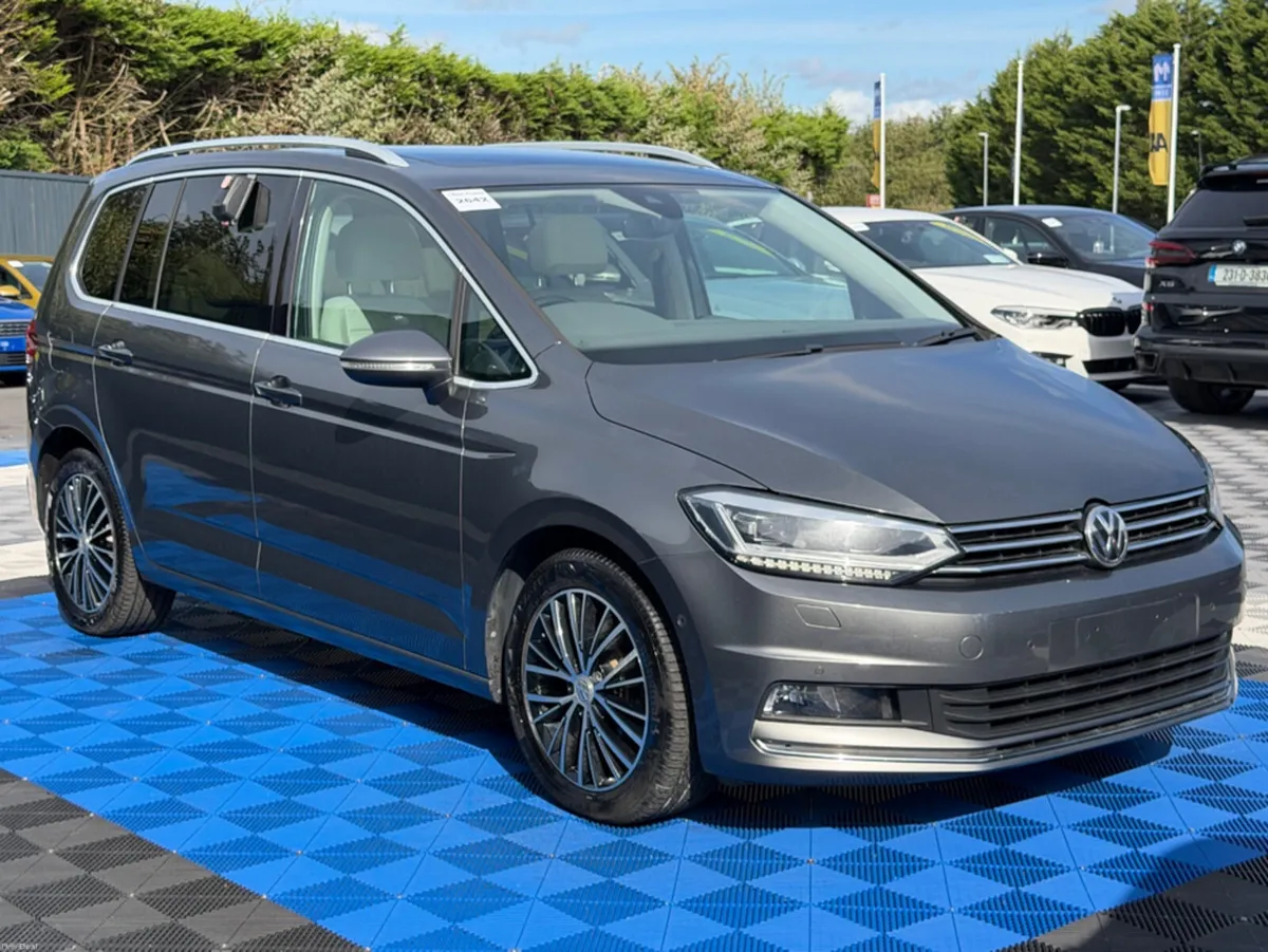 Volkswagen Touran HIGHLINE PREMIUM - 2.0L DIESEL - - Image 5
