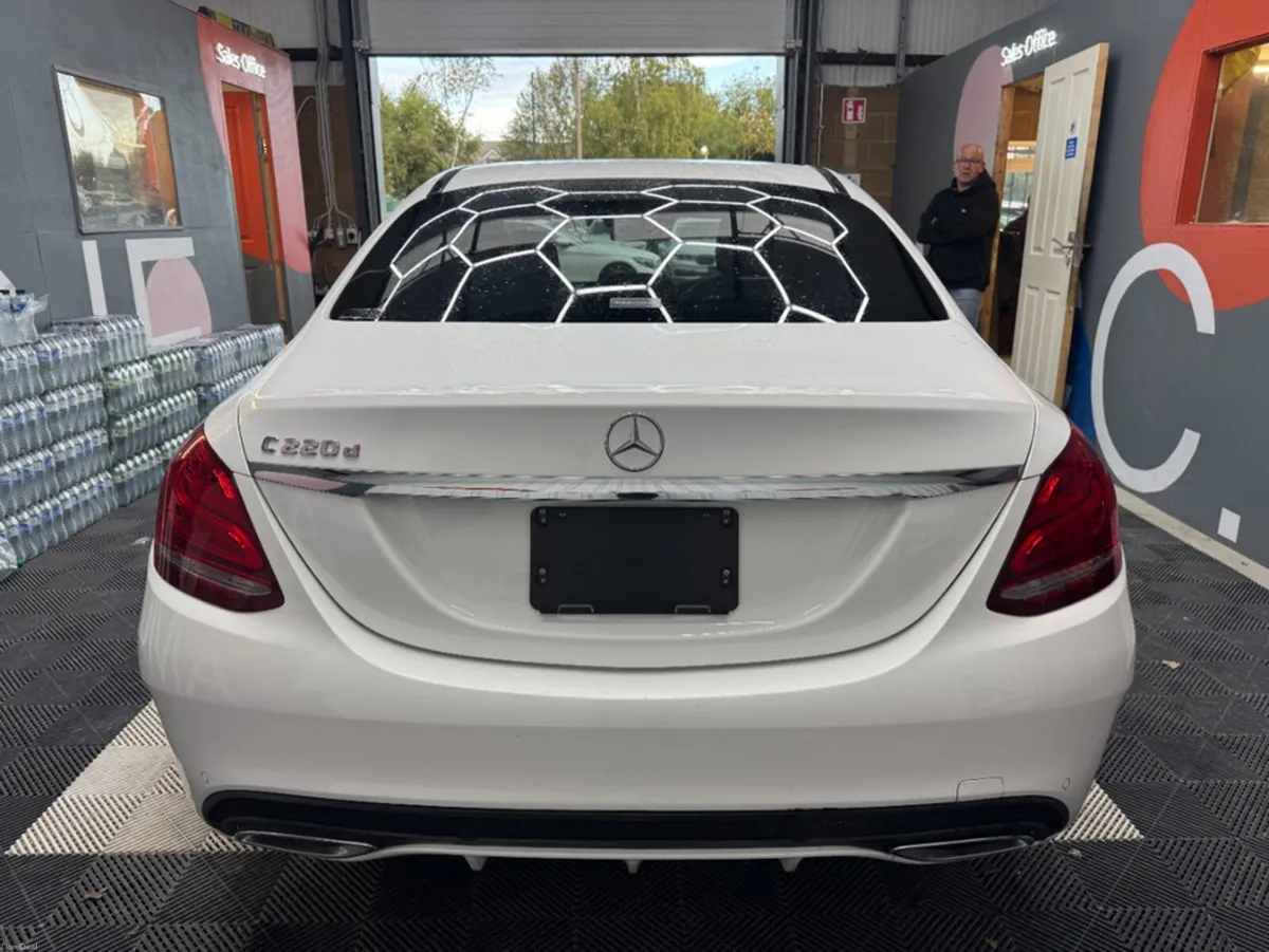Mercedes-Benz C-Class 2018 MERCEDES-BENZ C220D AUT - Image 4