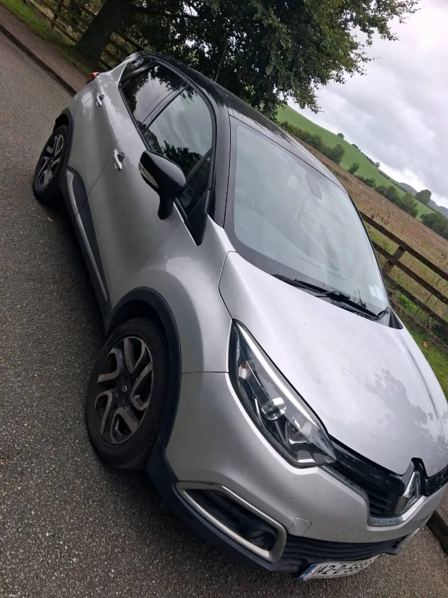 Renault Captur 1.5dci For Sale - Image 2