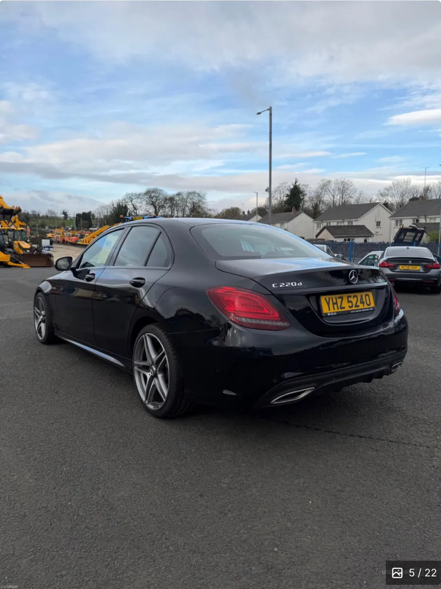2019 Mercedes C-Class C220d AMG Line 4dr 9G-Tronic - Image 5