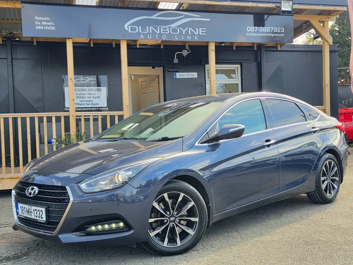 181 HYUNDAI i40 *TOP SPEC*CLEAN* - Image 1