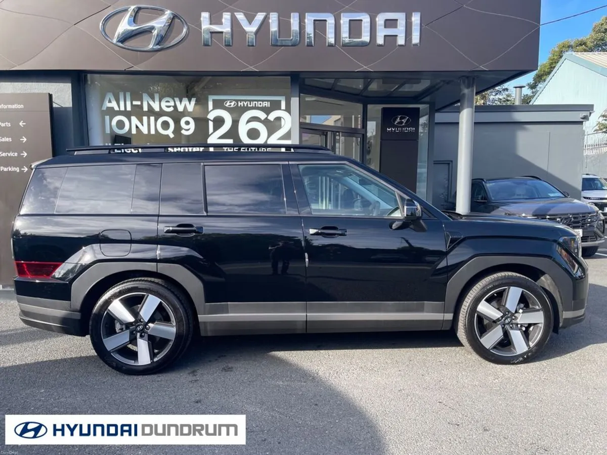 Hyundai Santa Fe Premium Phev 265PS 7S - Image 3