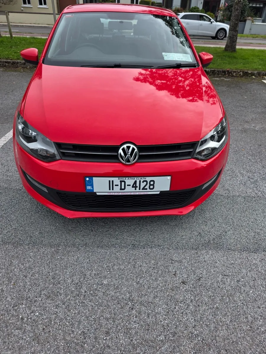 Volkswagen Polo 2011 - Image 2