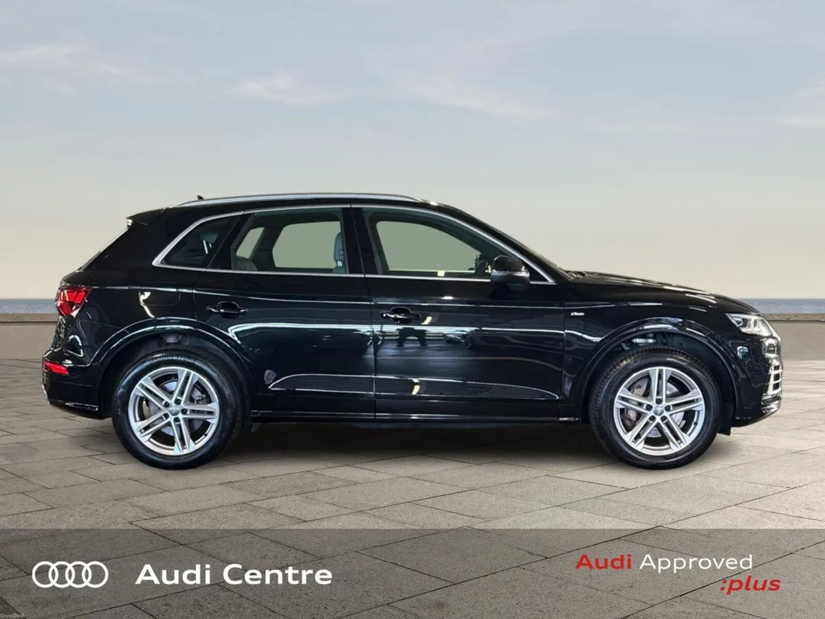 Audi Q5 50TFSI e S Line Auto - Image 5