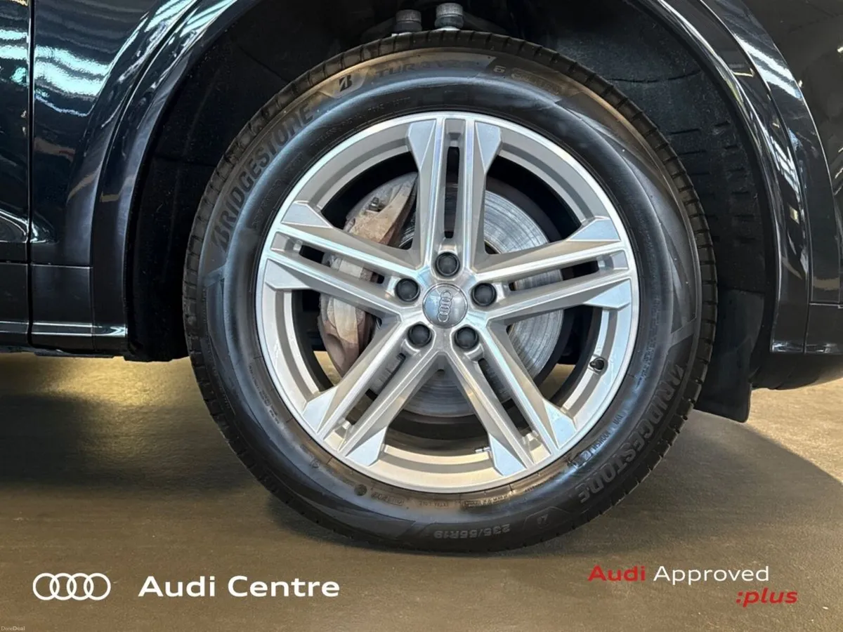 Audi Q5 50TFSI e S Line Auto - Image 6
