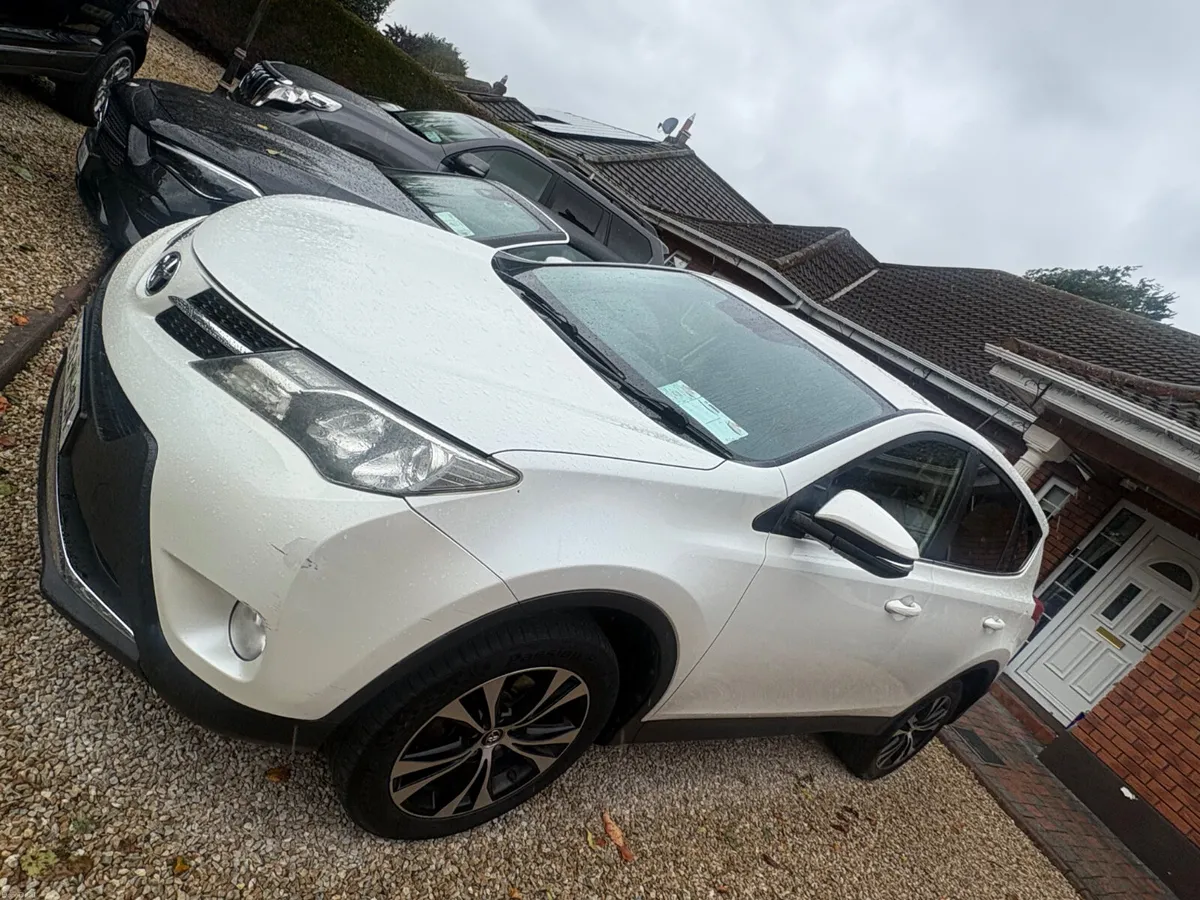 Toyota RAV4 2015 2.0 litre diesel - Image 2