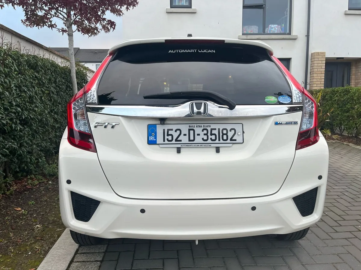 Honda Fit 2015 Hybrid 1.5L Automatic - Image 2