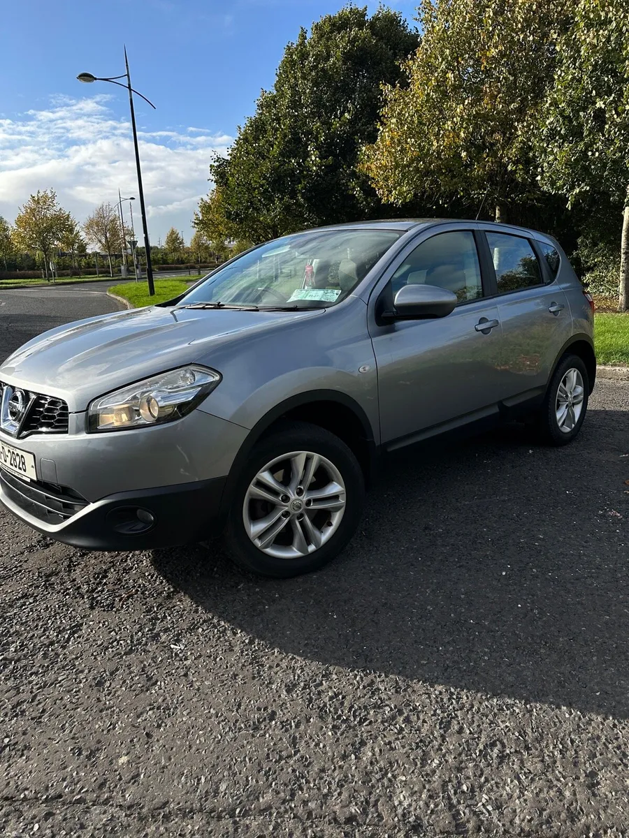 Nissan Qashqai 2011, 1.5 Dci, Low KM - Image 2