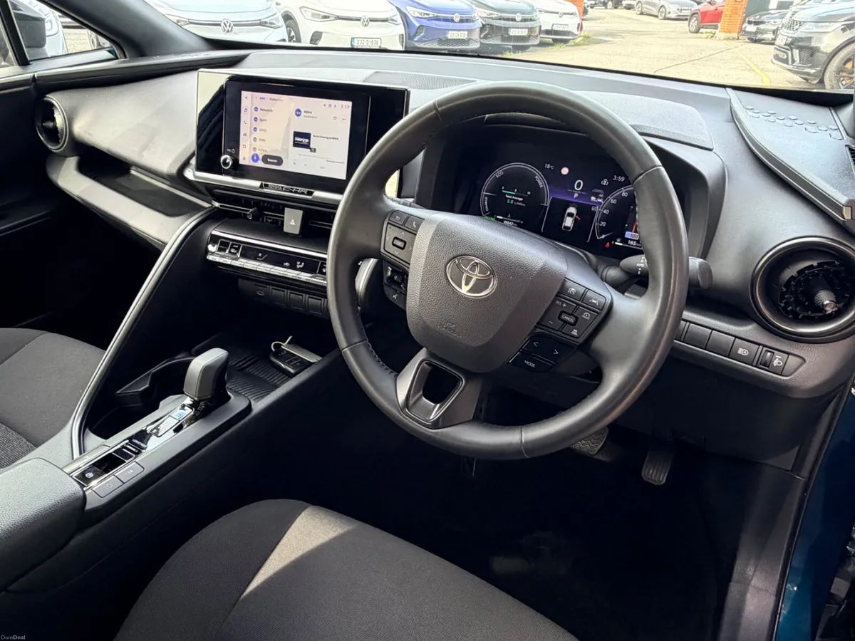 2024 Toyota C-HR..REAR CAM..EV MODE - Image 5