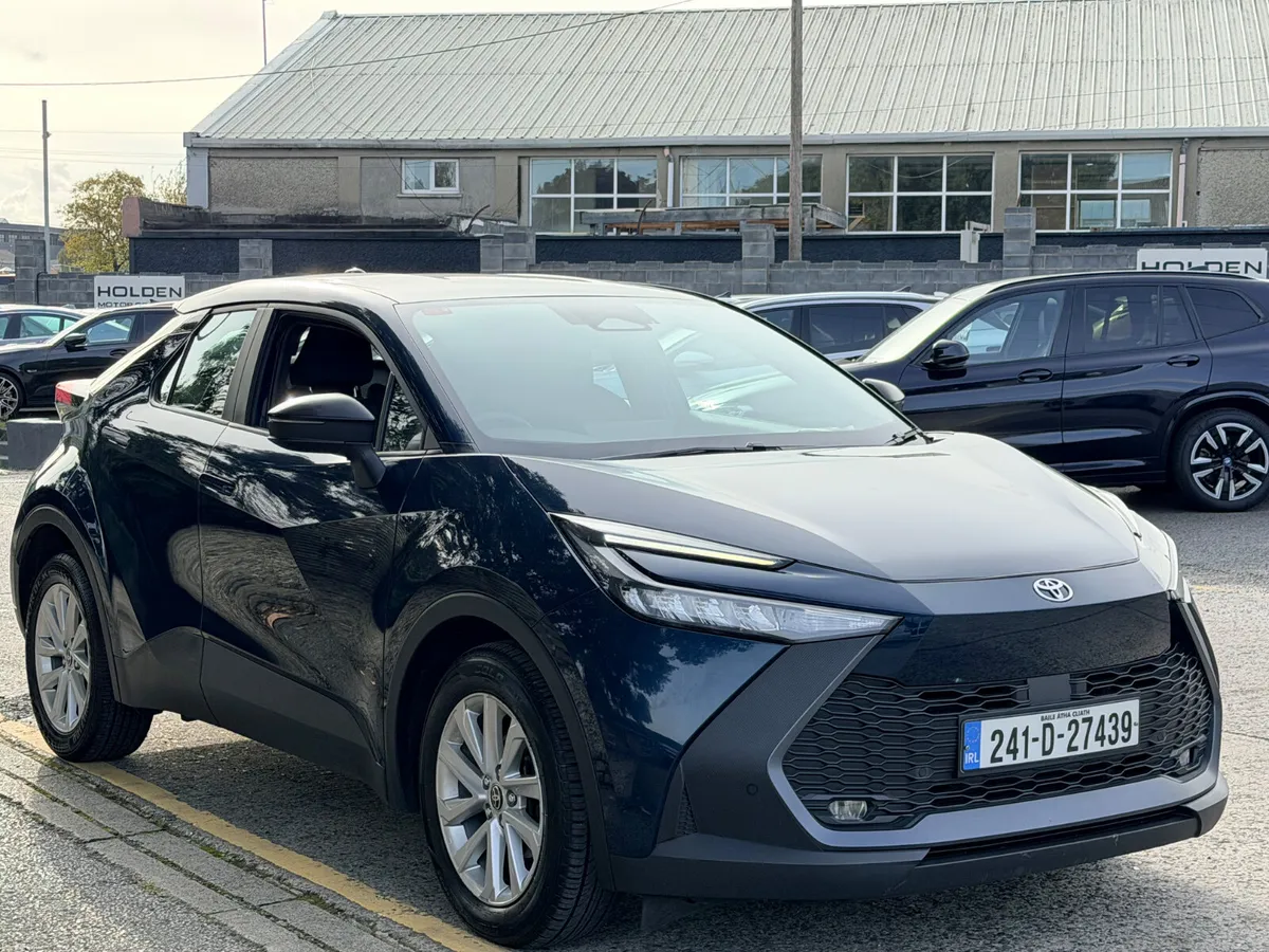 2024 Toyota C-HR..REAR CAM..EV MODE - Image 2