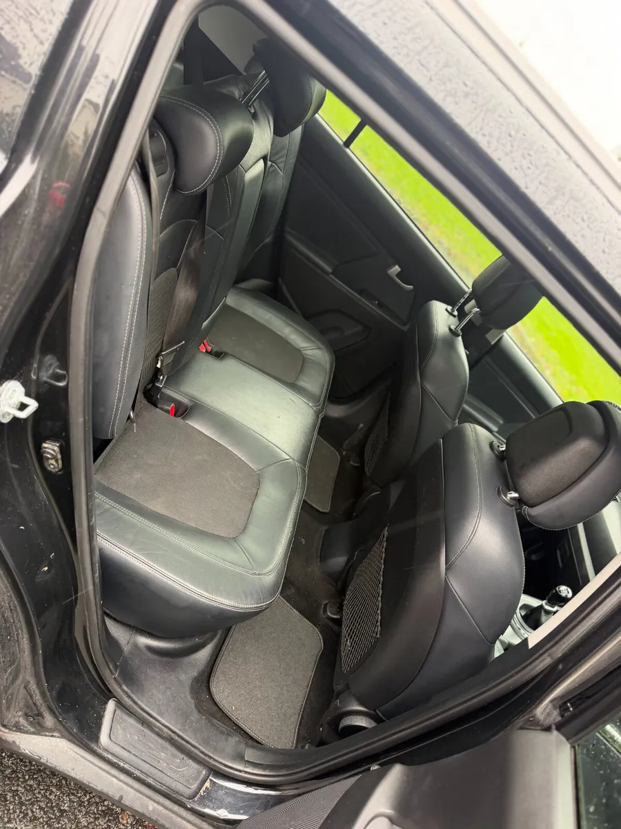 Kia Sportage 2013/ Trade in car/180k km - Image 5