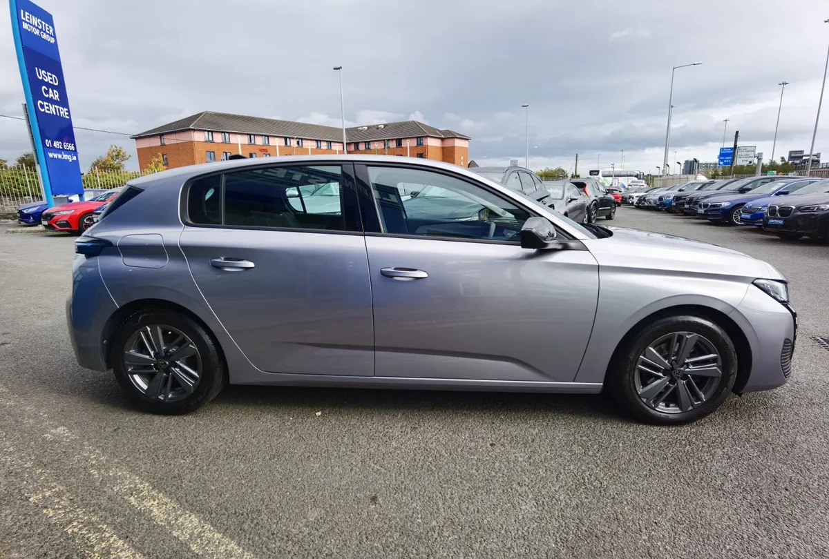PEUGEOT 308 1.2 ACTIVE AUTOMATIC PETROL - Image 4
