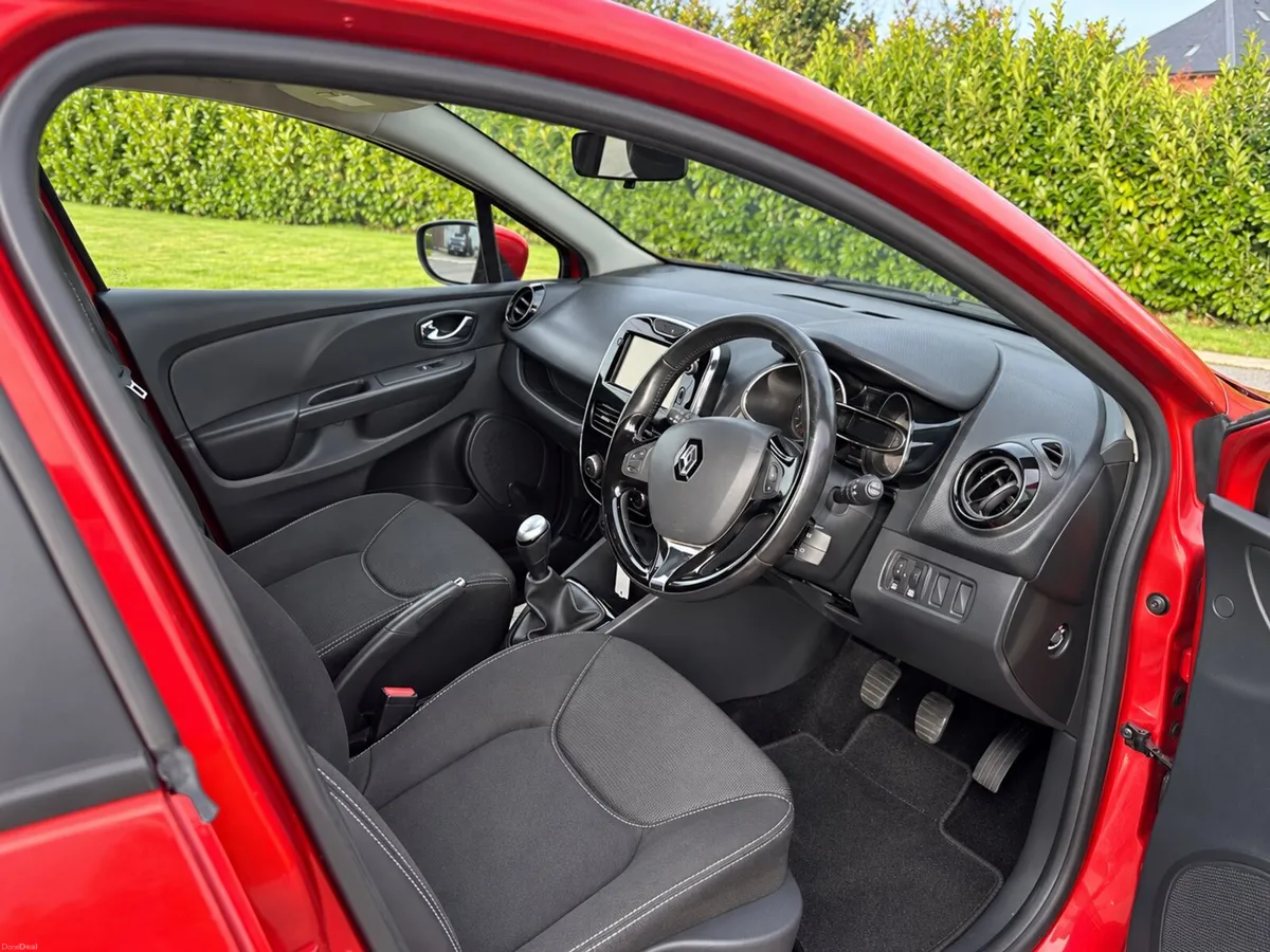2015 Renault Clio 1.2 Petrol - nct 06/27 - Image 6