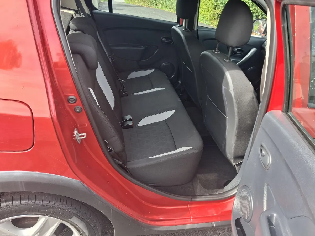 Dacia Sandero Stepway 2016 - Image 6
