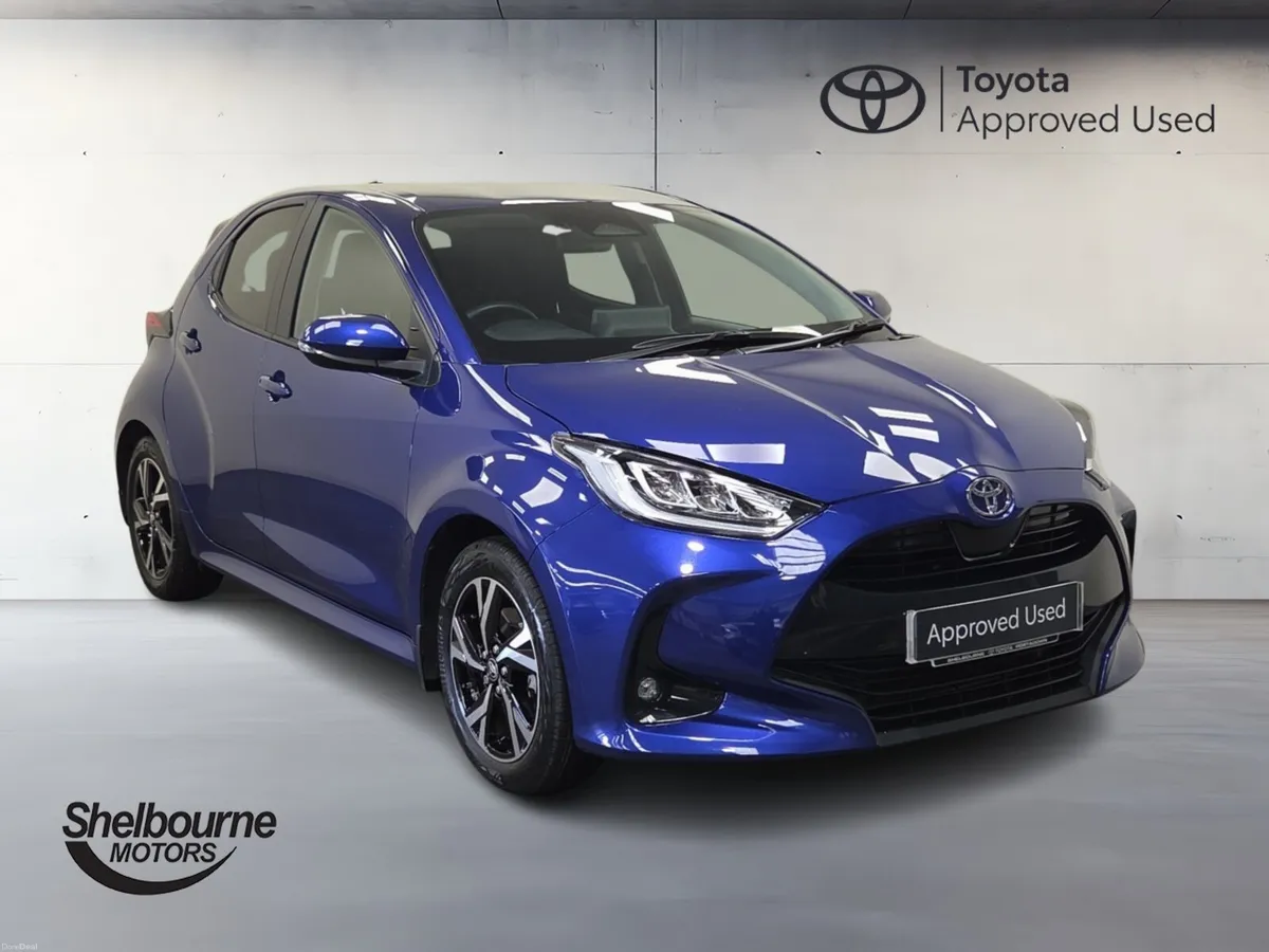Toyota Yaris 1.5 Hybrid Design 5dr CVT - Image 1