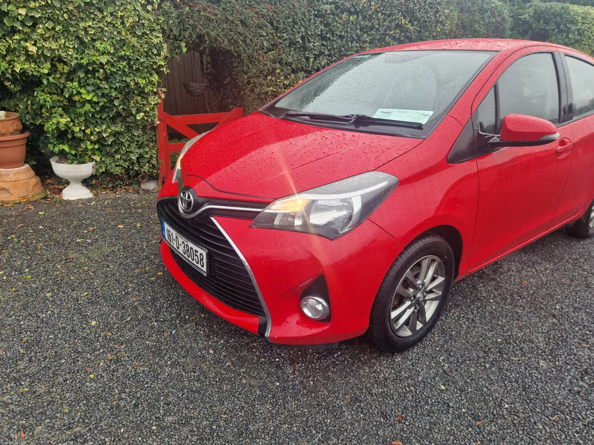 Toyota Yaris Luna 2016 - Image 2