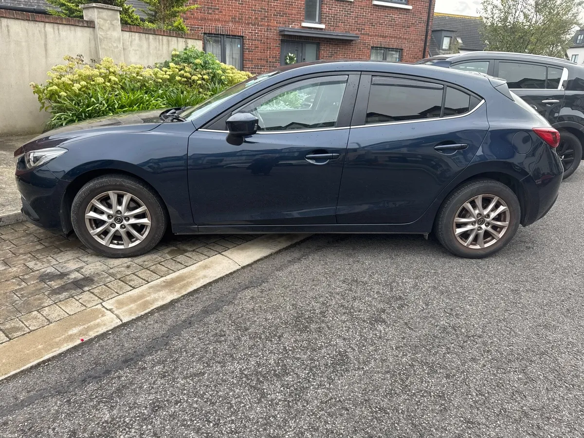 Mazda 3 2015 2.2 diesel 91k miles - Image 5