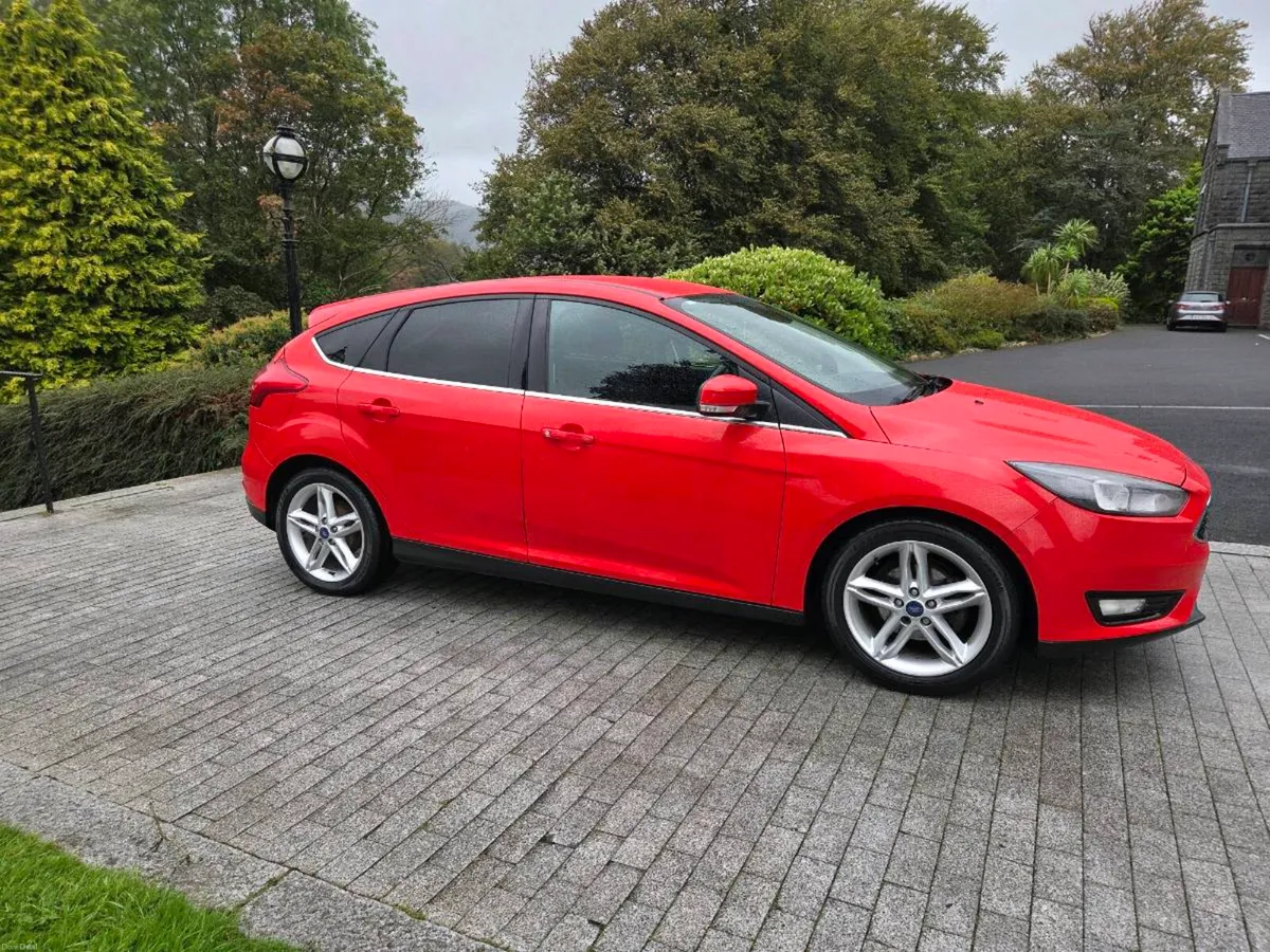 2015 FORD FOCUS 1.0  ZETEC - Image 1