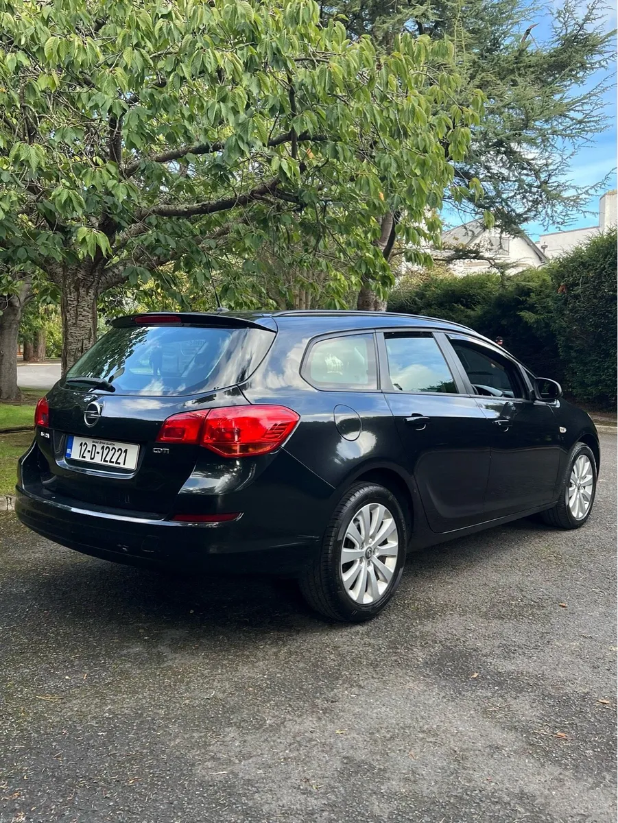 Opel Astra Estate (NEW NCT)(LOW MILEAGE) - Image 3