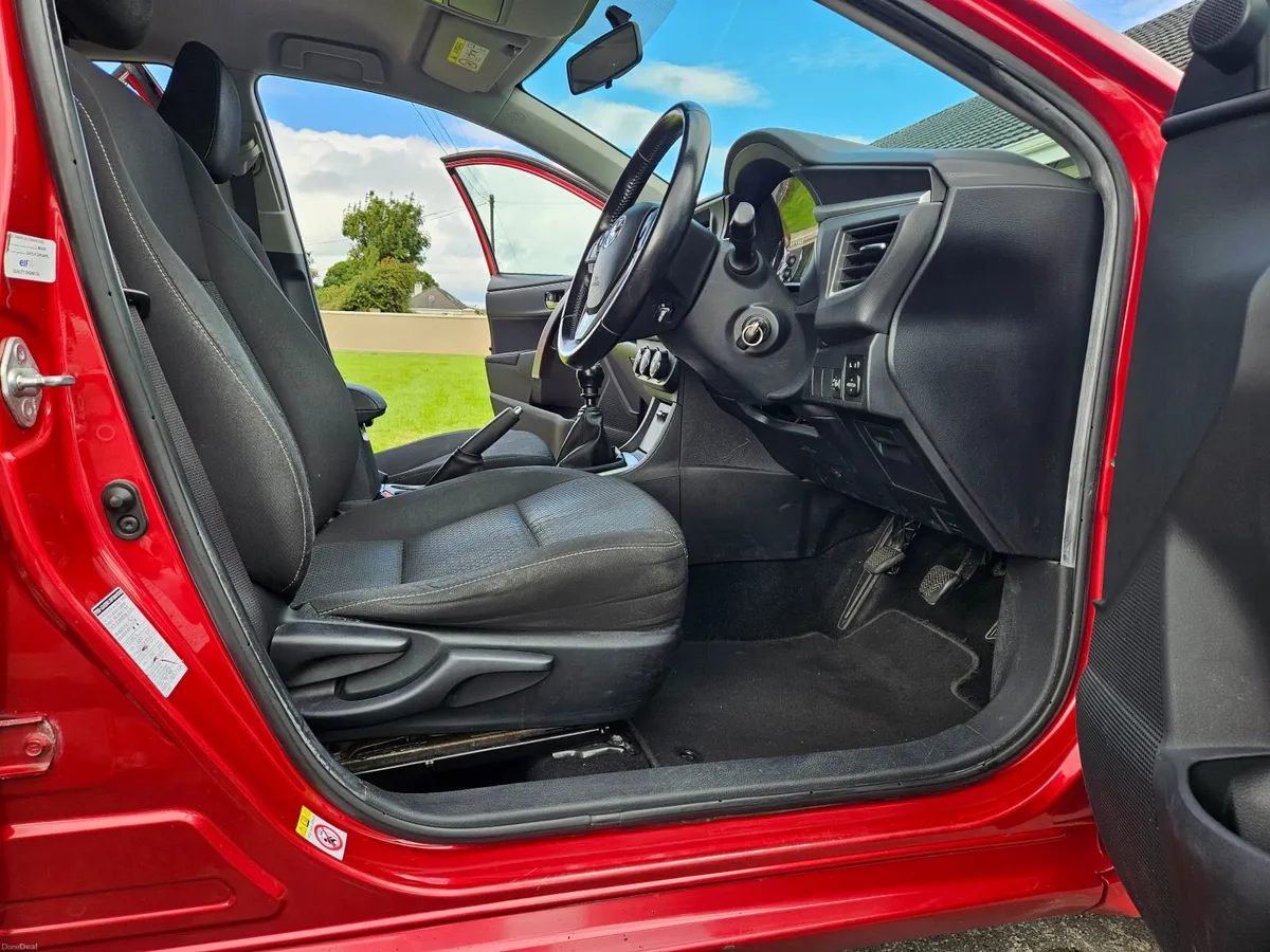 Toyota Corolla 2016 - Image 6