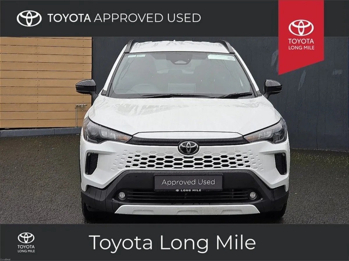 Toyota Corolla Cross 1.8 Hybrid Luna 5dr *Not To B - Image 5