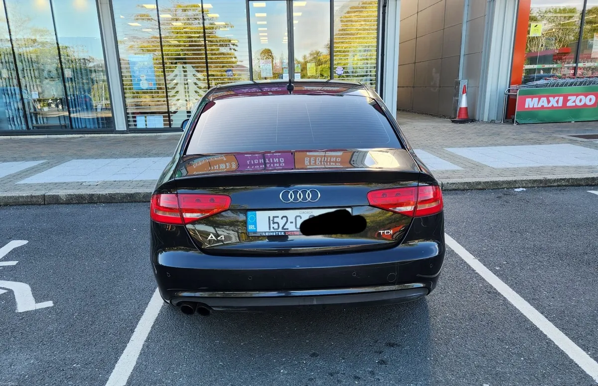 Audi A4 2015 - Image 6