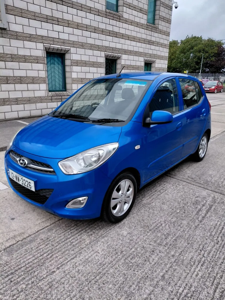 Hyundai i10 2012 - Image 2