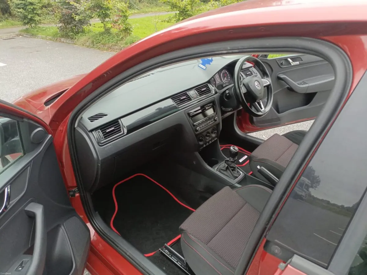 Skoda Rapid Low mileage - Image 6