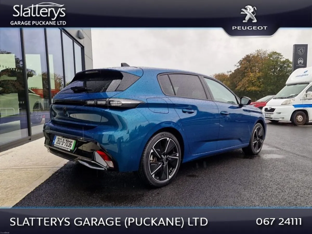 Peugeot 308 Electric 156bhp 54 kWh Allure 400kms W - Image 3