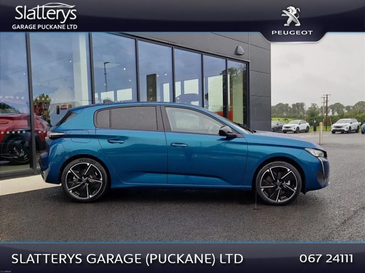 Peugeot 308 Electric 156bhp 54 kWh Allure 400kms W - Image 6